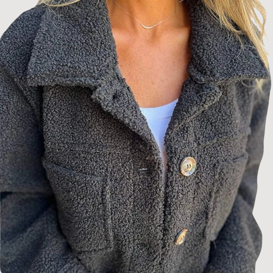 HAILEY – COSY TEDDY JACKET