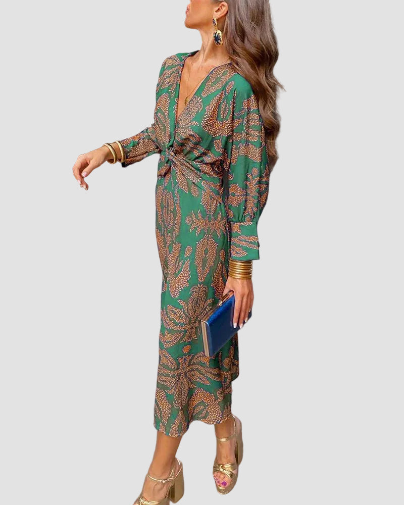 Harper™ | Elegant dress with long sleeves and floral print