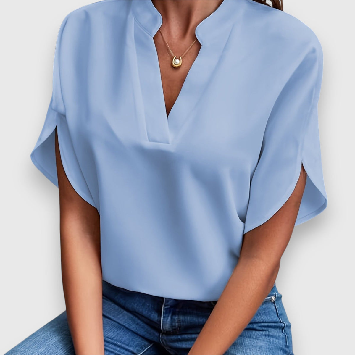 Amanda | Elegant Chiq Blouse