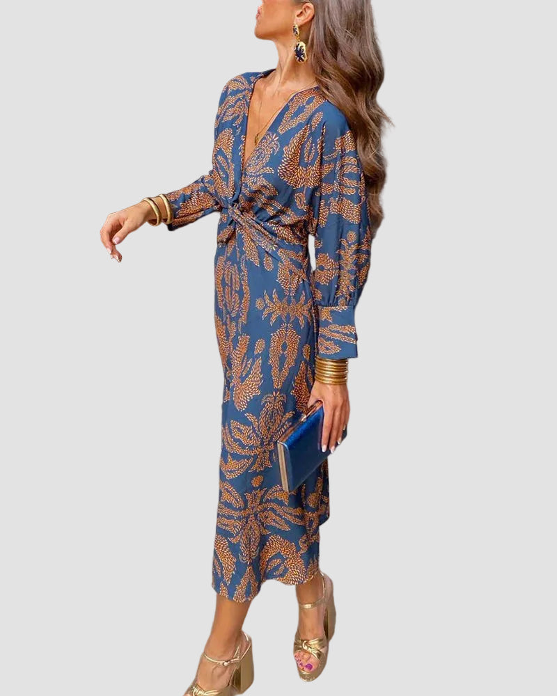 Harper™ | Elegant dress with long sleeves and floral print